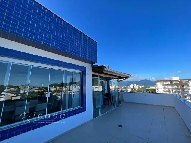 Cobertura / Penthouse com 179m² 3 quartos e 4 banheiros, à venda, no bairro Itaguá em Ubatuba