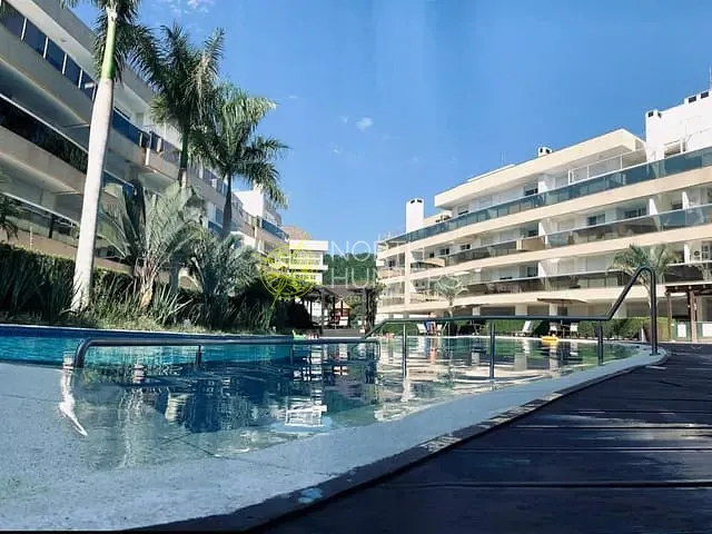 Cobertura / Penthouse com 299m² 3 quartos e 2 banheiros, para alugar, no bairro Jurerê em Florianópolis