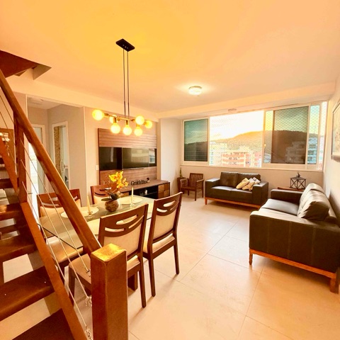 Cobertura / Penthouse com 166m² 3 quartos e 3 banheiros, à venda, no bairro Prainha  em Arraial do Cabo