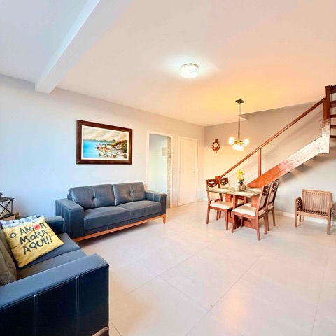 Cobertura / Penthouse com 166m² 3 quartos e 3 banheiros, à venda, no bairro Prainha  em Arraial do Cabo