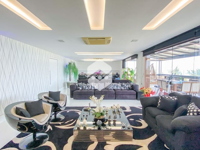 Cobertura / Penthouse com 800m², à venda, no bairro Recreio dos Bandeirantes em Rio de Janeiro