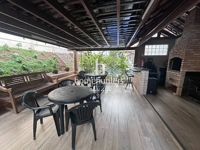 Cobertura / Penthouse 2 quartos e 3 banheiros, para alugar, no bairro Mansões Santo Antônio em Rua José Luiz Camargo Moreira