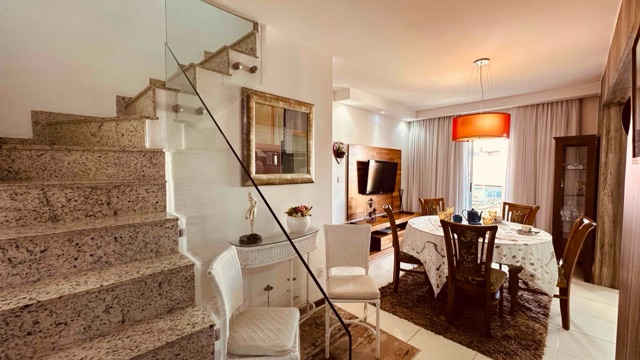 Cobertura / Penthouse 3 quartos e 3 banheiros, à venda, no bairro Centro em Cabo Frio