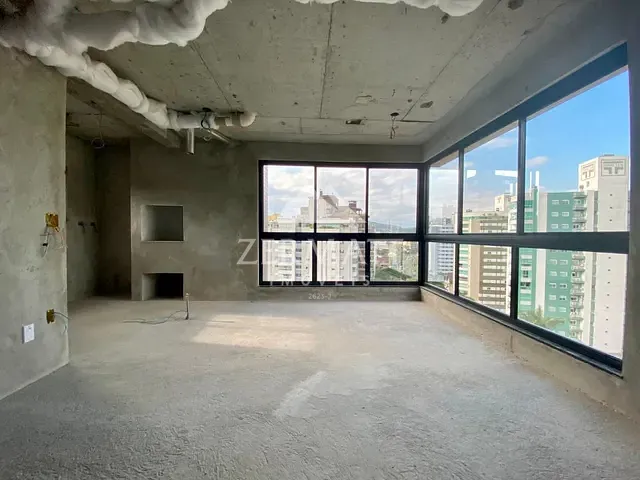 Cobertura / Penthouse com 272m² 3 quartos e 5 banheiros, à venda, no bairro Jardim Blumenau em Blumenau