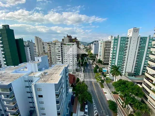 Cobertura / Penthouse com 272m² 3 quartos e 5 banheiros, à venda, no bairro Jardim Blumenau em Blumenau