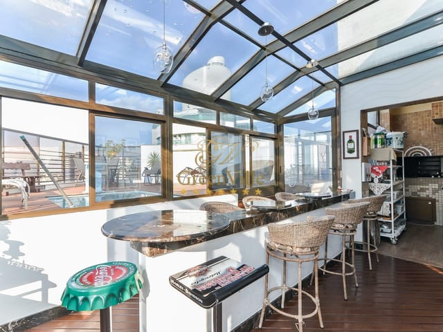 Cobertura / Penthouse com 407m² 4 quartos e 6 banheiros, à venda, no bairro Mossunguê em Curitiba