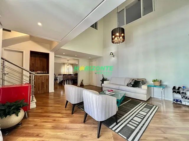 Cobertura / Penthouse com 370m² 3 quartos e 6 banheiros, à venda, no bairro Jardim Esplanada em São José dos Campos