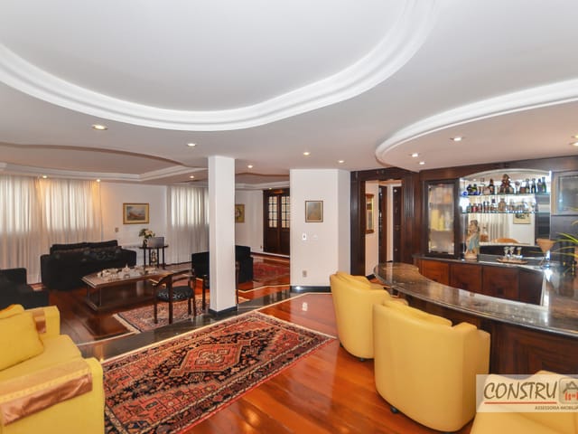 Cobertura / Penthouse 4 quartos e 9 banheiros, à venda, no bairro Água Verde em Curitiba