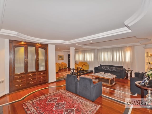 Cobertura / Penthouse 4 quartos e 9 banheiros, à venda, no bairro Água Verde em Curitiba
