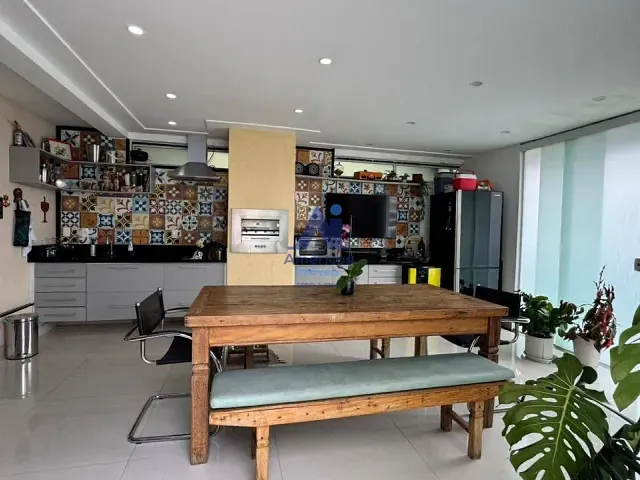 Cobertura / Penthouse 4 quartos e 5 banheiros, à venda, no bairro Recreio dos Bandeirantes em Rio de Janeiro