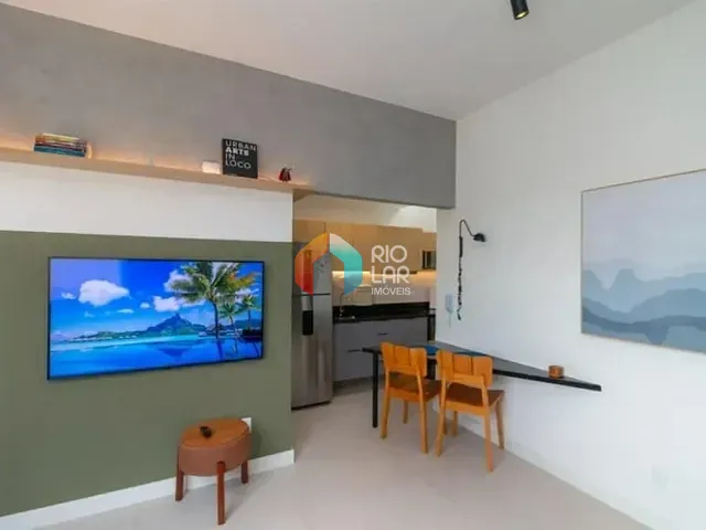 Cobertura / Penthouse com 50m² 2 quartos e 2 banheiros, à venda, no bairro Catete em Rio de Janeiro