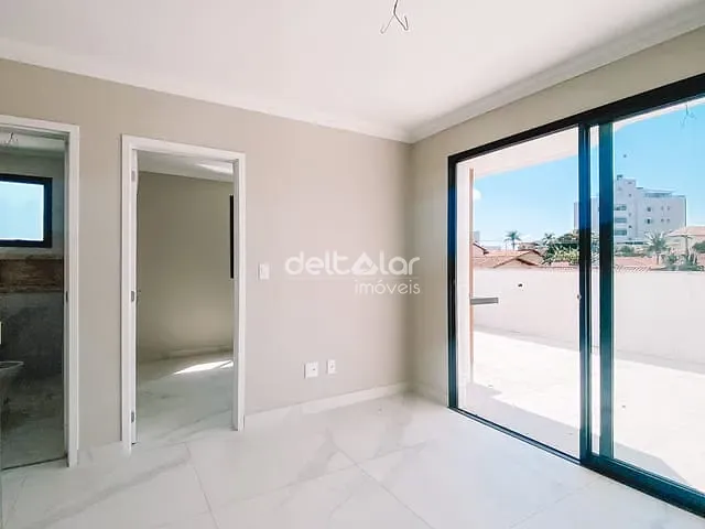 Cobertura / Penthouse com 130m² 4 quartos e 3 banheiros, à venda, no bairro Itapoã em Belo Horizonte