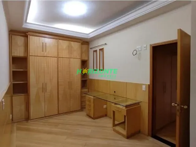 Cobertura / Penthouse com 262m² 4 quartos e 3 banheiros, à venda ou para alugar, no bairro Parque Residencial Aquarius em São José dos Campos