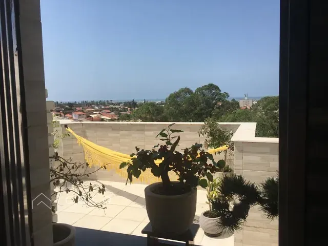 Cobertura / Penthouse com 154m² 3 quartos e 3 banheiros, à venda, no bairro Centro em Peruíbe