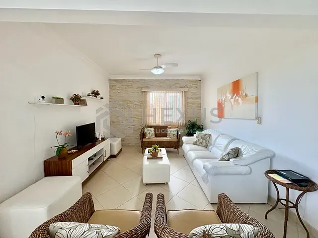 Cobertura / Penthouse 3 quartos e 3 banheiros, à venda, no bairro Enseada em Guarujá