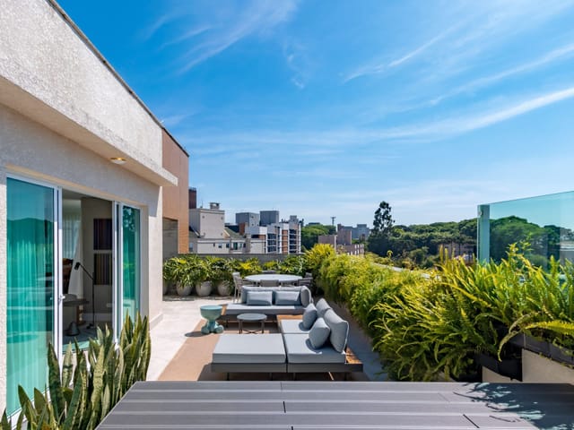 Foto do Cobertura / Penthouse - Cobertura à venda, Cabral, Curitiba, PR, decorada e totalmente mobiliada, terraço descoberto com jacuzzi. | Imobiliária GreenVille