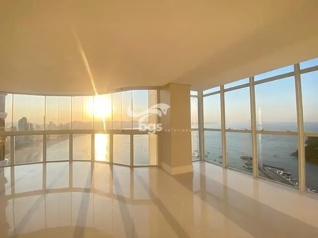 Cobertura / Penthouse com 885m² 6 quartos e 7 banheiros, à venda, no bairro Barra Sul em Balneário Camboriú