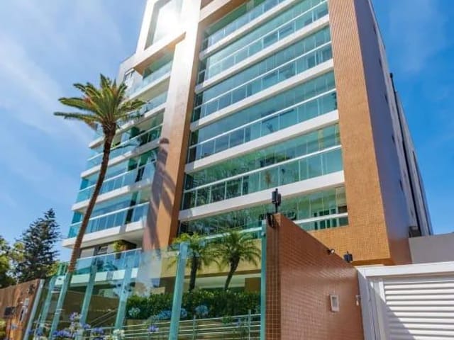 Cobertura / Penthouse com 367m² 3 quartos e 5 banheiros, à venda, no bairro Cabral em Curitiba