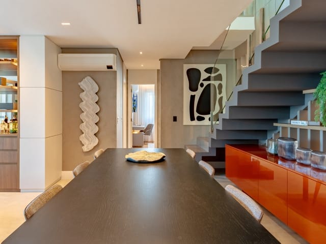 Cobertura / Penthouse com 367m² 3 quartos e 5 banheiros, à venda, no bairro Cabral em Curitiba
