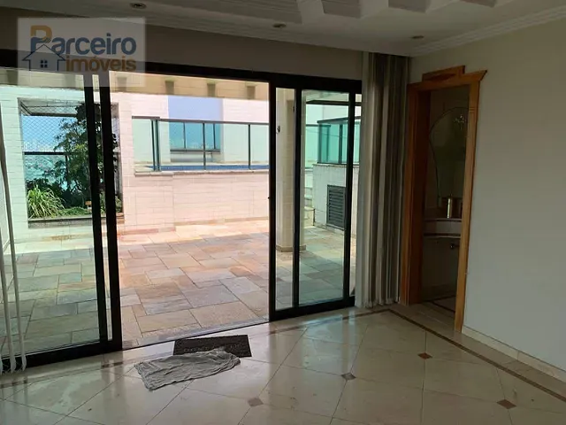 Cobertura / Penthouse com 250m² 3 quartos e 3 banheiros, à venda, no bairro Vila Gomes Cardim em São Paulo