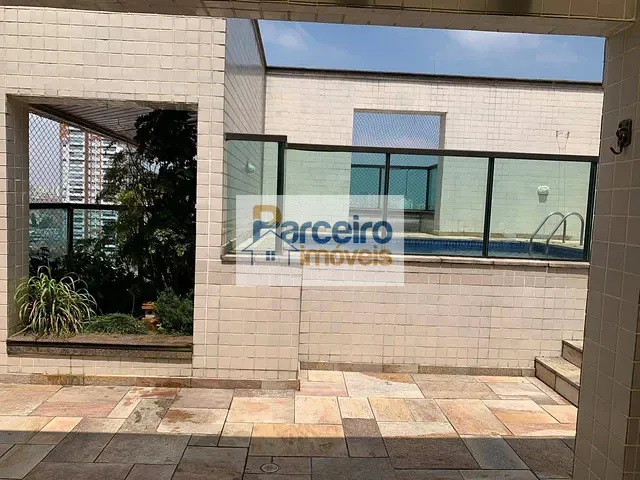Cobertura / Penthouse com 250m² 3 quartos e 3 banheiros, à venda, no bairro Vila Gomes Cardim em São Paulo