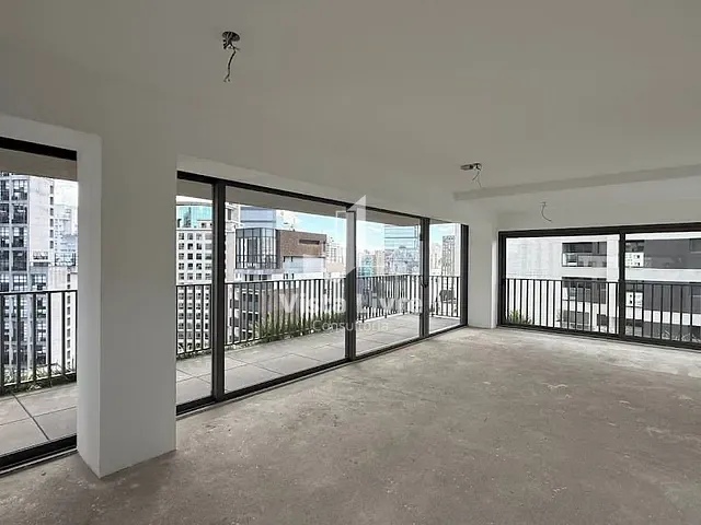 Cobertura / Penthouse com 303m² 2 quartos e 4 banheiros, à venda, no bairro Vila Nova Conceição em São Paulo