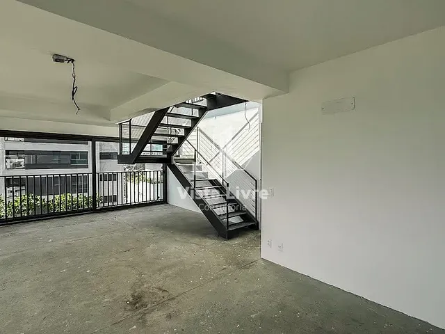 Cobertura / Penthouse com 303m² 2 quartos e 4 banheiros, à venda, no bairro Vila Nova Conceição em São Paulo