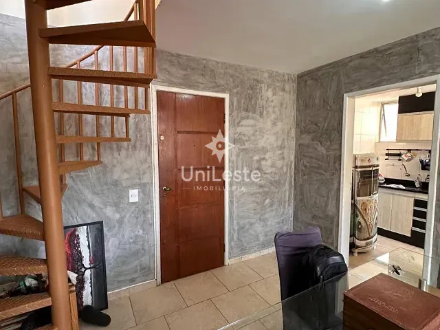 Cobertura / Penthouse 3 quartos e 3 banheiros, à venda, no bairro Sagrada Família em Belo Horizonte