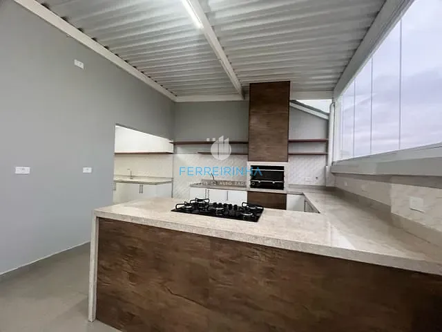 Cobertura / Penthouse 3 quartos e 2 banheiros, à venda, no bairro Jardim Satélite em São José dos Campos