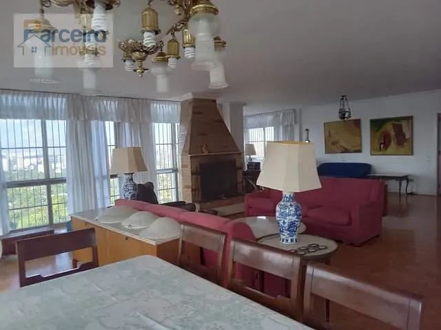 Cobertura / Penthouse 3 quartos e 3 banheiros, para alugar, no bairro Cerqueira César em São Paulo
