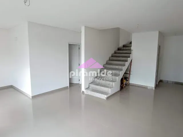 Cobertura / Penthouse com 210m² 3 quartos e 5 banheiros, à venda, no bairro Jardim Primavera em Caraguatatuba