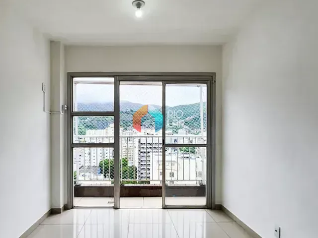 Cobertura / Penthouse com 100m² 3 quartos e 2 banheiros, à venda, no bairro Grajaú em Rio de Janeiro