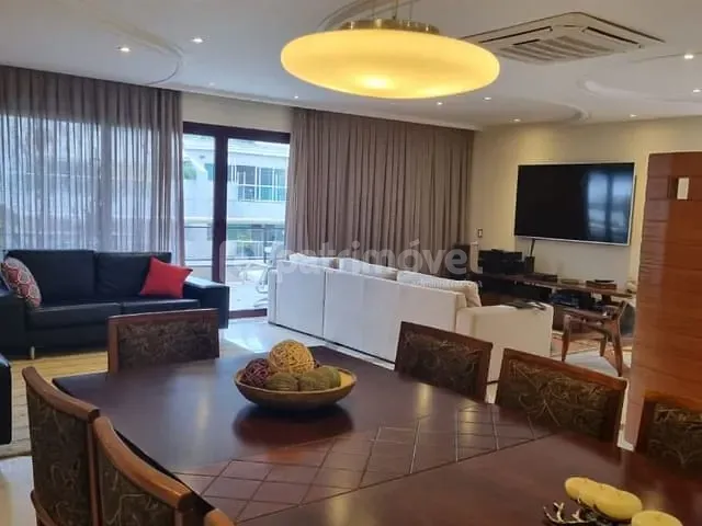 Cobertura / Penthouse com 640m² 4 quartos e 5 banheiros, à venda, no bairro Barra da Tijuca em Rio de Janeiro