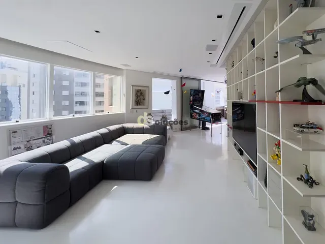 Cobertura / Penthouse 2 quartos e 3 banheiros, à venda, no bairro Indianópolis em São Paulo