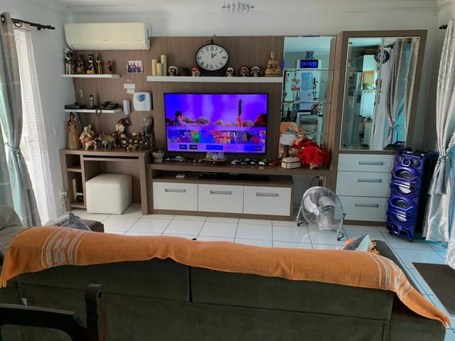 Cobertura / Penthouse 3 quartos e 2 banheiros, à venda, no bairro Ingleses do Rio Vermelho em Florianópolis