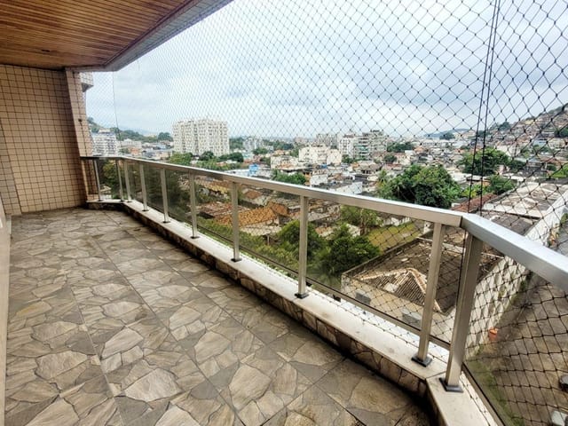 Cobertura / Penthouse com 185m² 3 quartos e 4 banheiros, à venda, no bairro Praça Seca em Rio de Janeiro