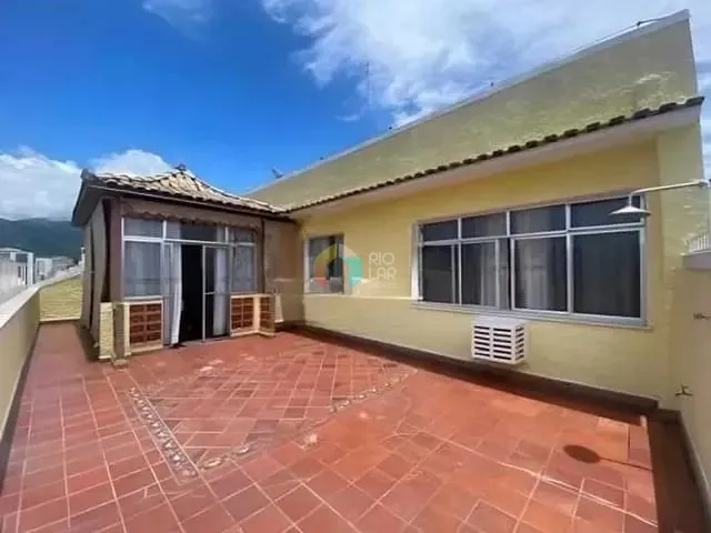 Cobertura / Penthouse com 142m² 2 quartos e 3 banheiros, à venda, no bairro Laranjeiras em Rio de Janeiro