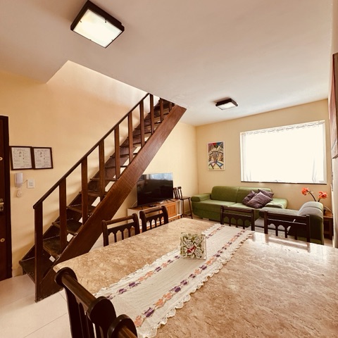 Cobertura / Penthouse 4 quartos e 4 banheiros, à venda, no bairro Braga em Cabo Frio
