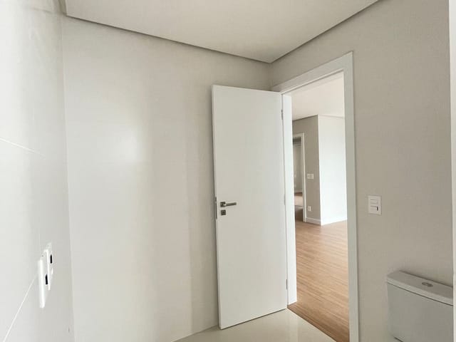 Cobertura / Penthouse 3 quartos e 3 banheiros, à venda, no bairro Universitário em Caxias do Sul
