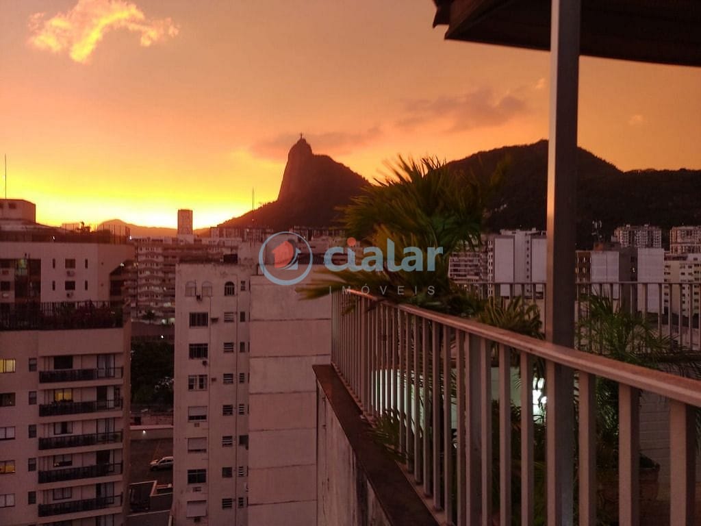 Cobertura, 3 quartos, 193 m² - Foto 1