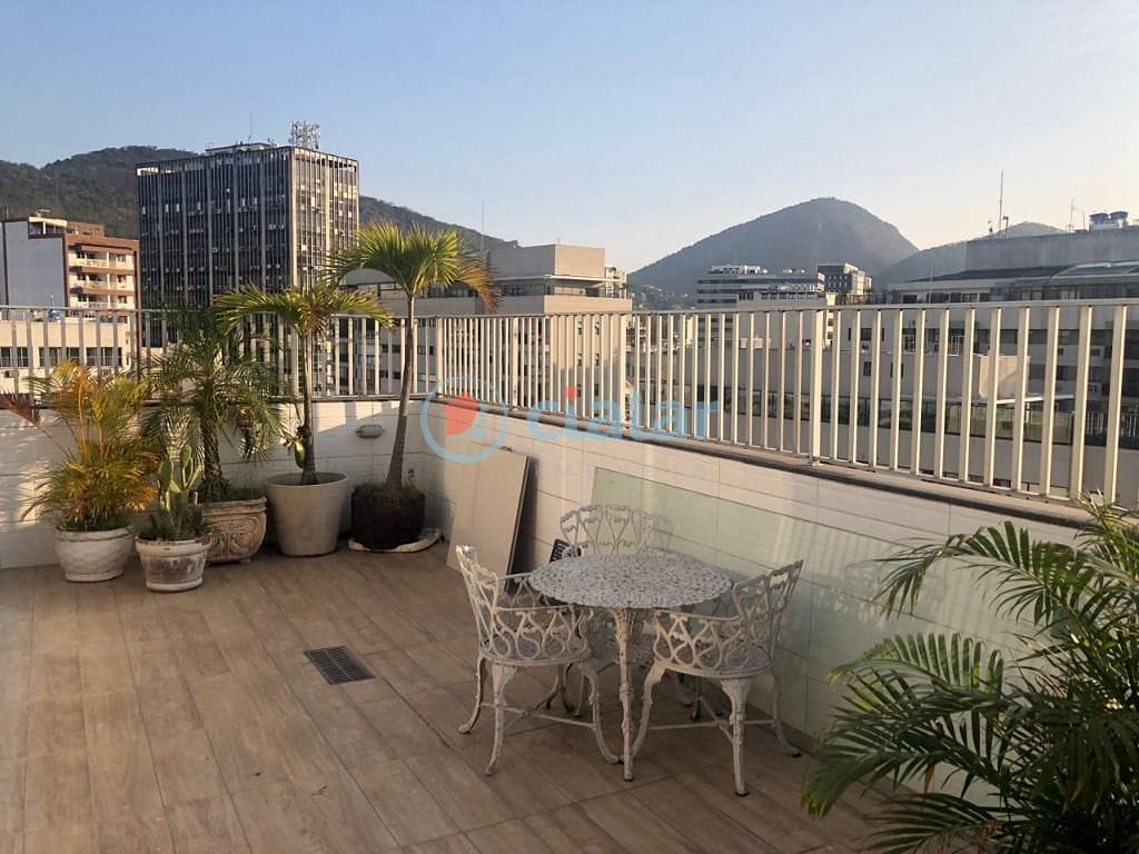 Cobertura, 3 quartos, 193 m² - Foto 2