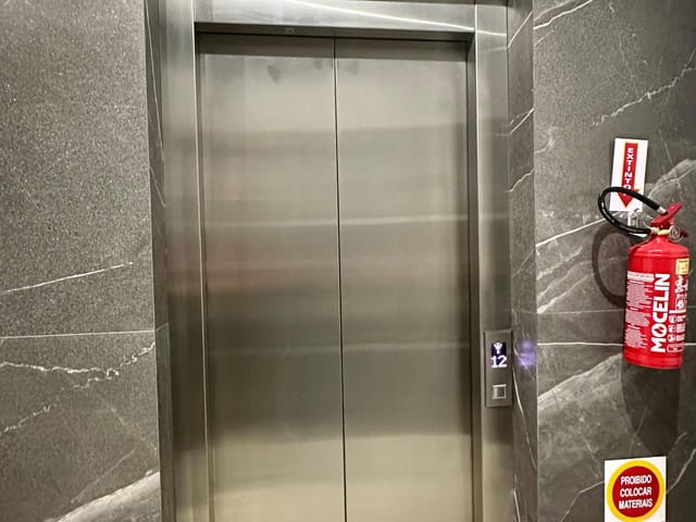 Cobertura / Penthouse com 124m² 3 quartos e 4 banheiros, à venda, no bairro Meia Praia em Itapema