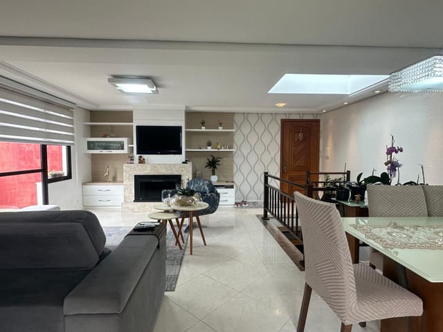 Cobertura / Penthouse 3 quartos e 1 banheiro, à venda, no bairro Petrópolis em Caxias do Sul