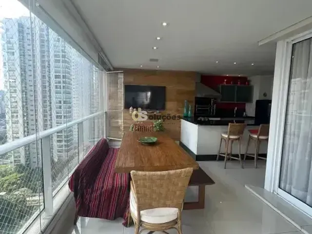 Apartamento 4 quartos e 6 banheiros, à venda ou para alugar, no bairro Campo Belo em São Paulo