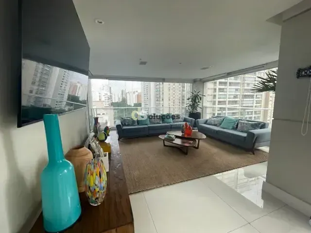 Apartamento 4 quartos e 6 banheiros, à venda ou para alugar, no bairro Campo Belo em São Paulo