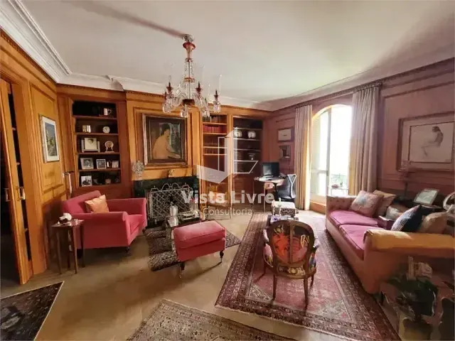 Cobertura / Penthouse com 707m² 4 quartos e 5 banheiros, à venda, no bairro Cerqueira César em São Paulo