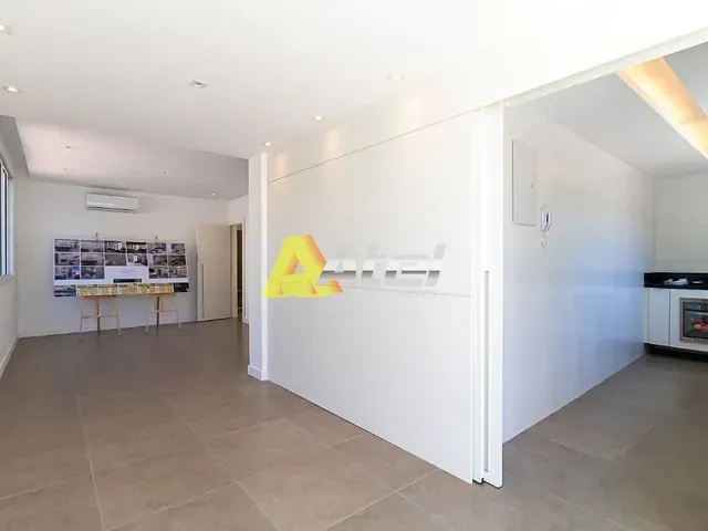 Cobertura / Penthouse com 237m² 3 quartos e 3 banheiros, à venda, no bairro Copacabana em Rio de Janeiro