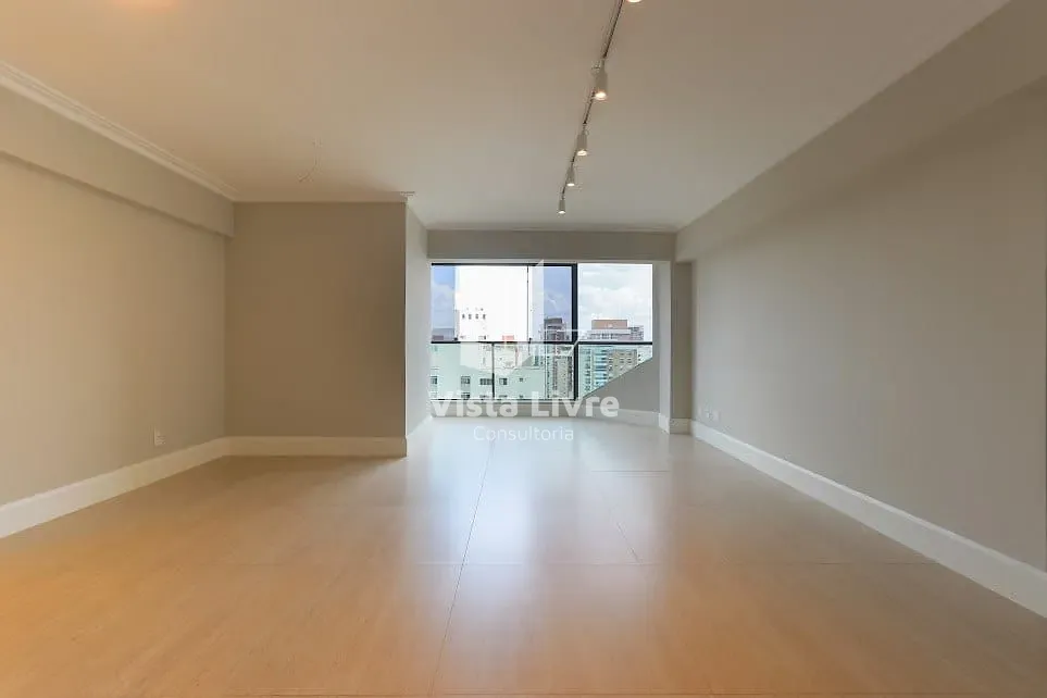 Cobertura, 3 quartos, 249 m² - Foto 2