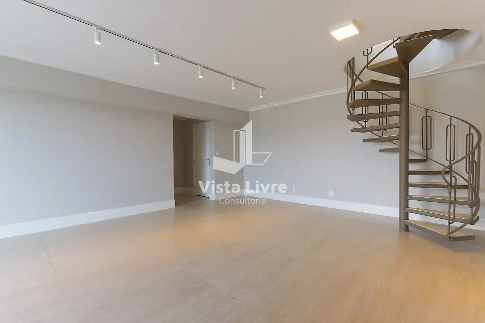 Cobertura, 3 quartos, 249 m² - Foto 3