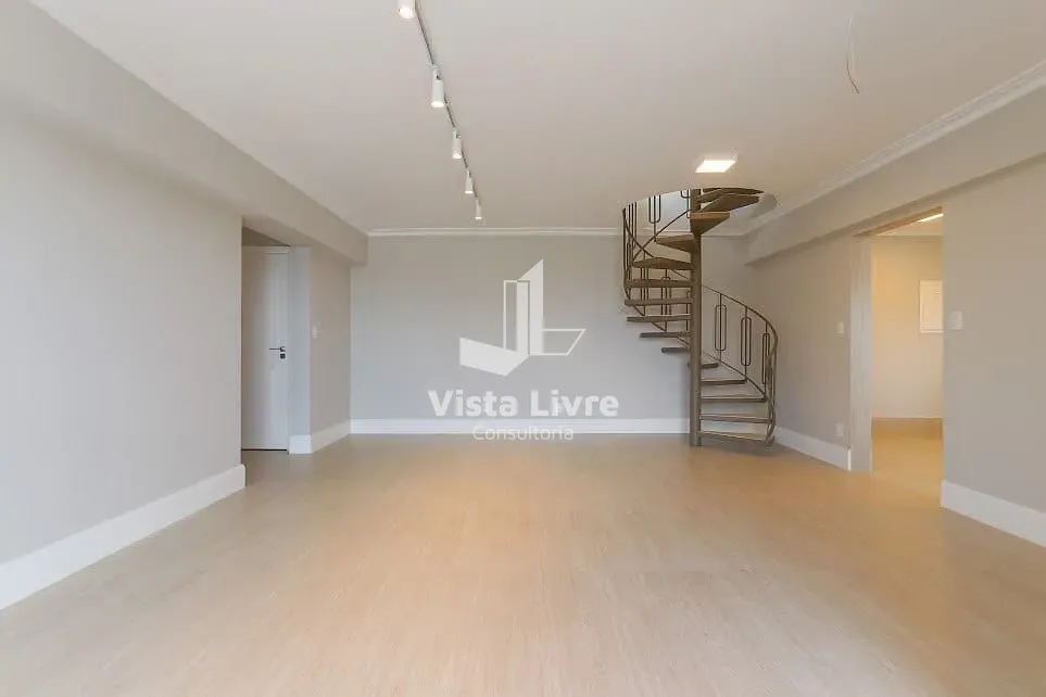 Cobertura, 3 quartos, 249 m² - Foto 4